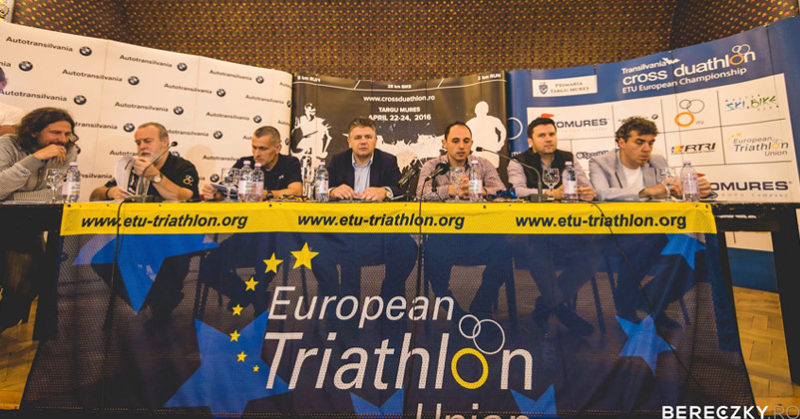 FRTRI-Campionat-European-Cross-Duathlon-Tg-Mures-2016-Conferinta-Presa